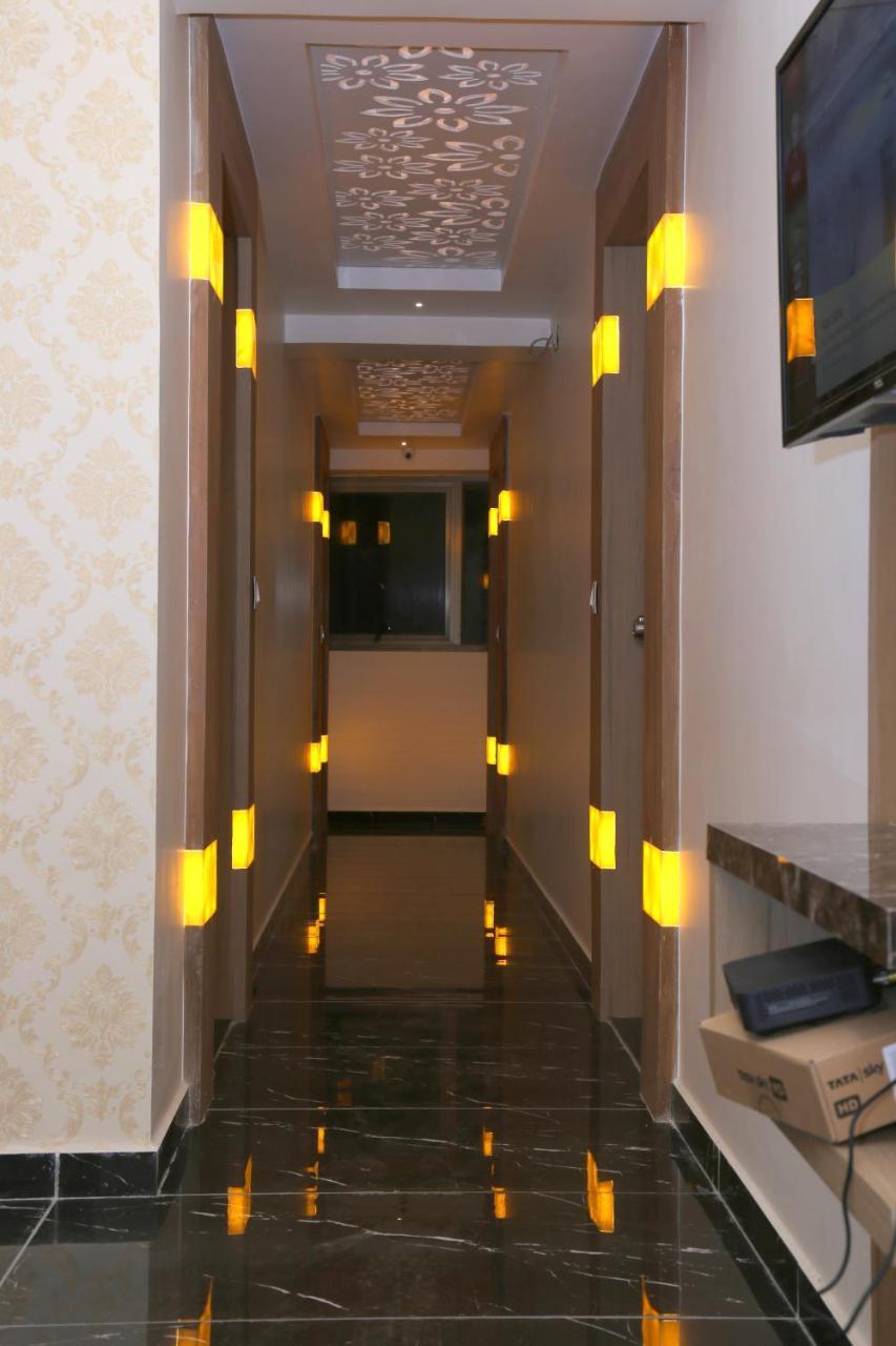 Hotel Royal King By Sky Stays Ahmedabad Bagian luar foto