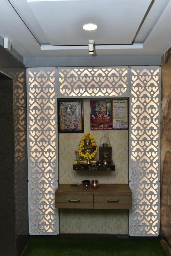 Hotel Royal King By Sky Stays Ahmedabad Bagian luar foto